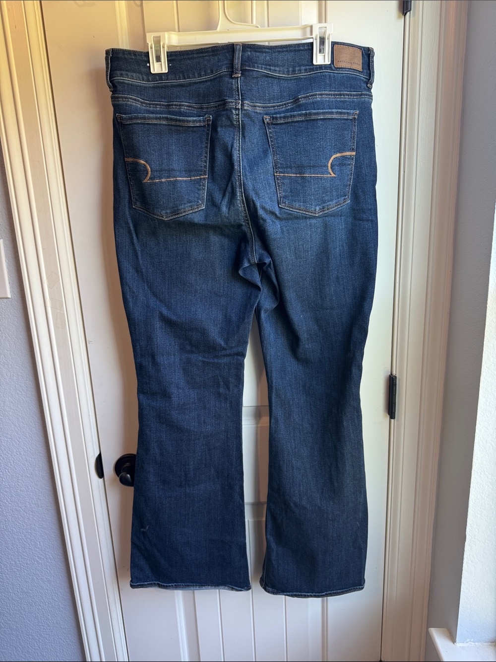 American Eagle Outfitters Dark Blue Flare Jeans - Women's Wide Leg - Picture 3 of 3